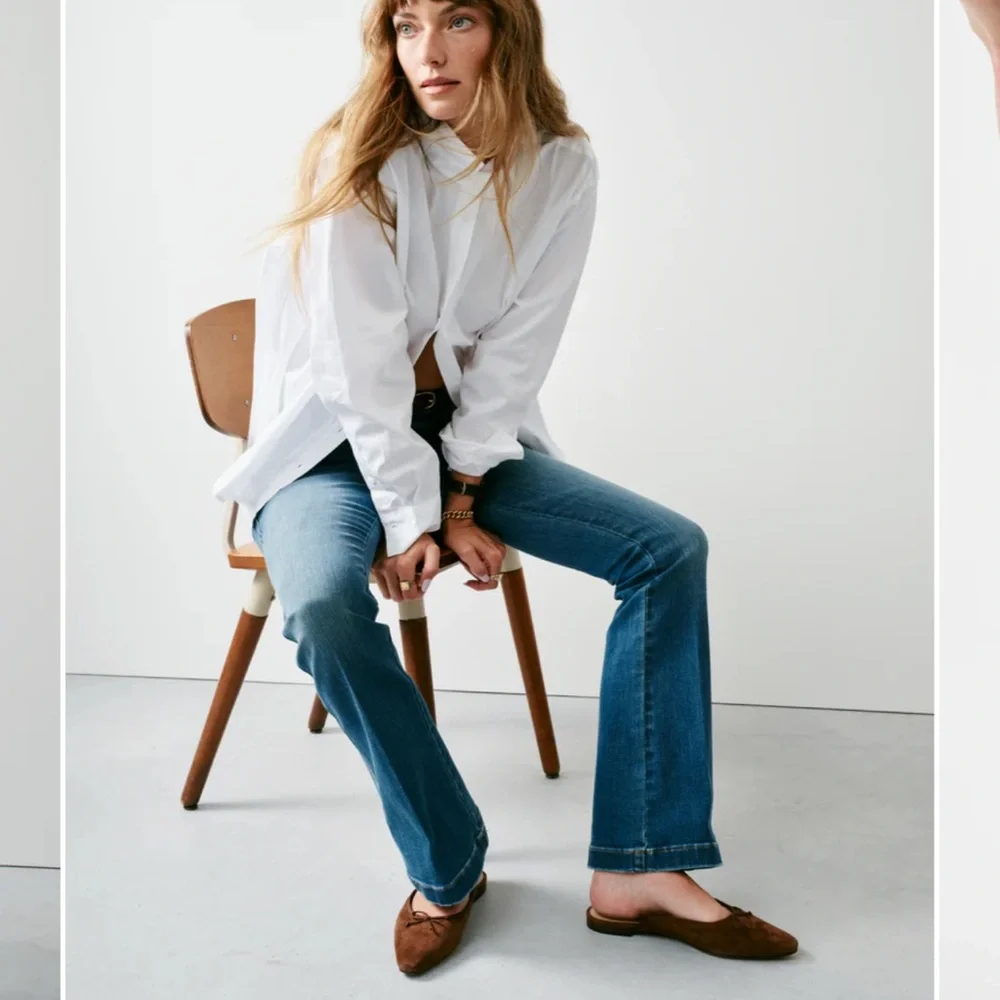 SPANX Classic Blue Flare Jeans. Never worn, I’m 5’10”, reg length was good. - Picture 2 of 3